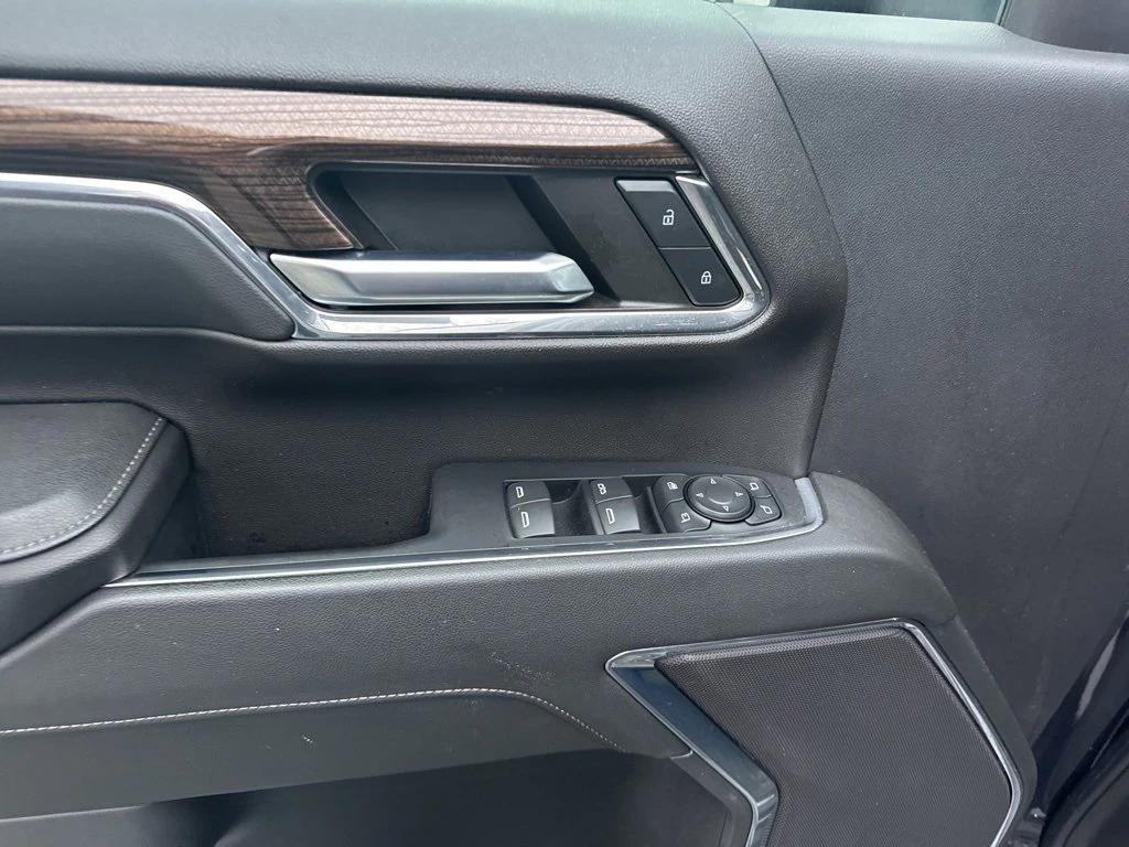 used 2024 Chevrolet Silverado 2500 car, priced at $58,999