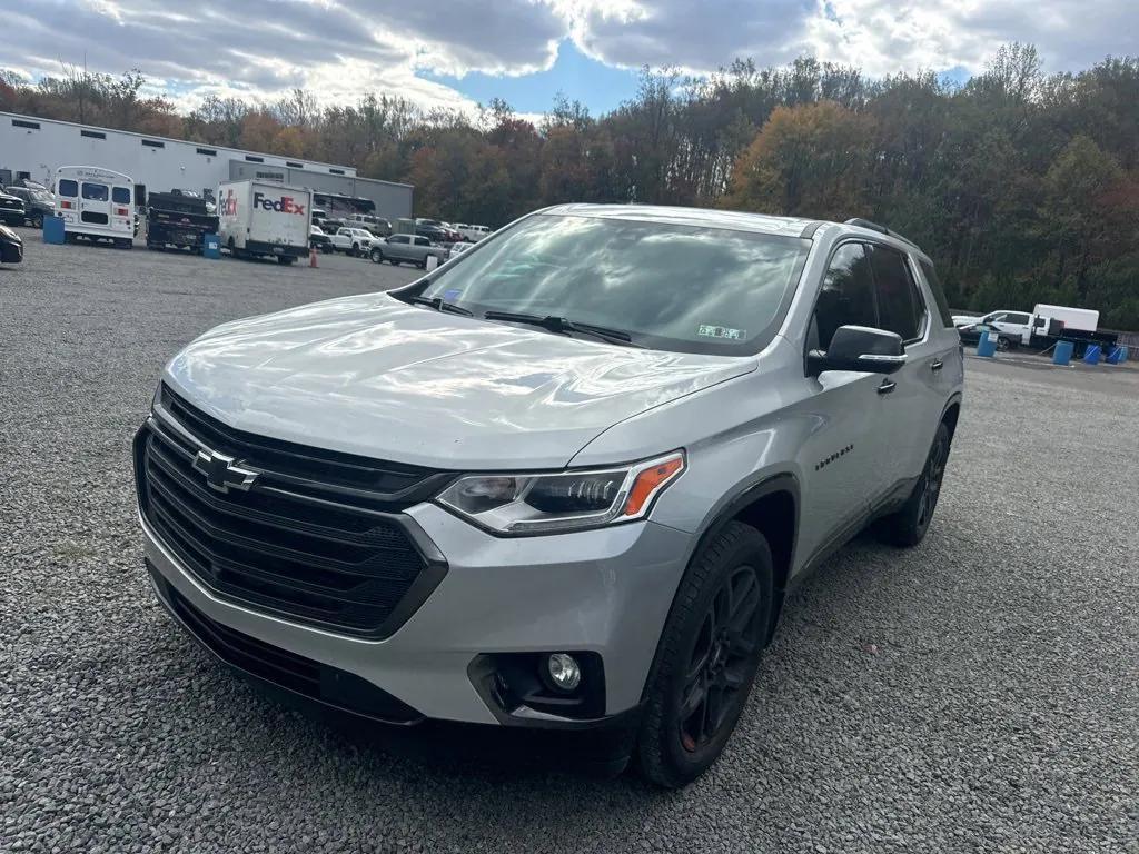 used 2021 Chevrolet Traverse car, priced at $29,999