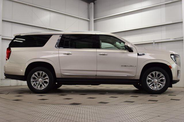 used 2022 GMC Yukon XL car, priced at $59,999