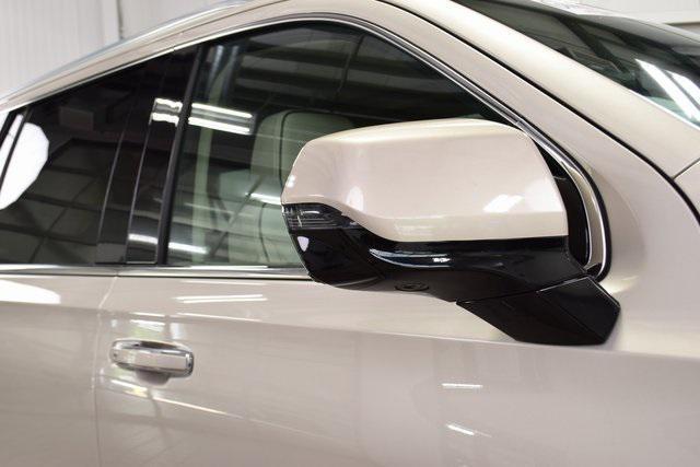 used 2022 GMC Yukon XL car, priced at $59,999