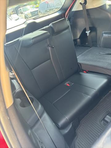 used 2023 Toyota Highlander car, priced at $34,999