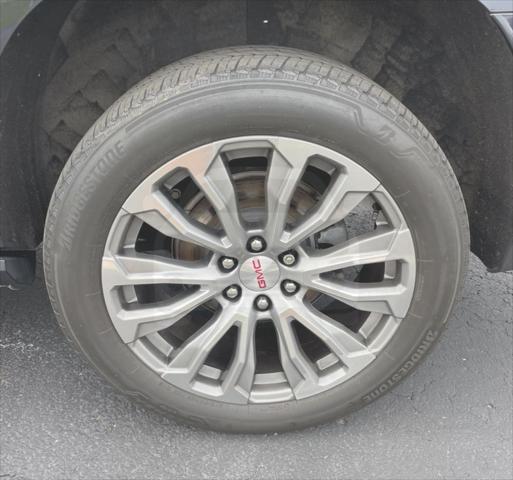 used 2021 GMC Yukon car, priced at $59,999