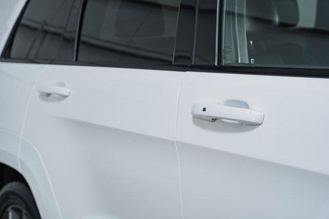 used 2020 Jeep Grand Cherokee car, priced at $24,500