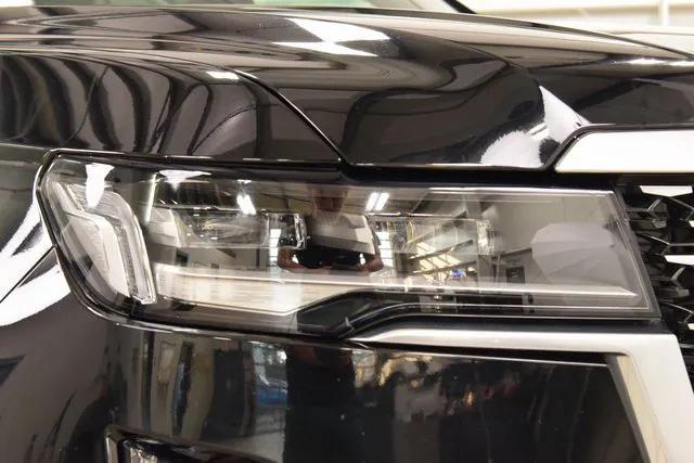 used 2023 Cadillac Escalade car, priced at $63,499