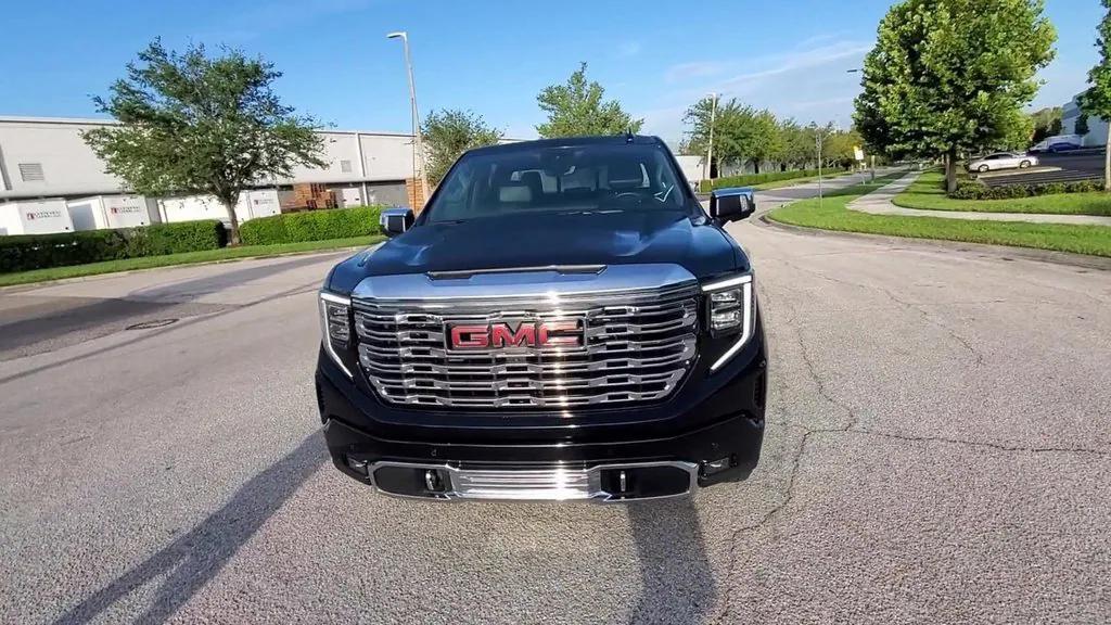 used 2023 GMC Sierra 1500 car, priced at $54,999