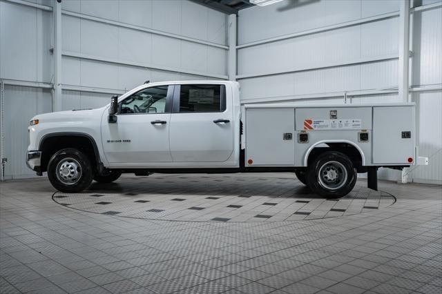 new 2025 Chevrolet Silverado 3500 car, priced at $52,953