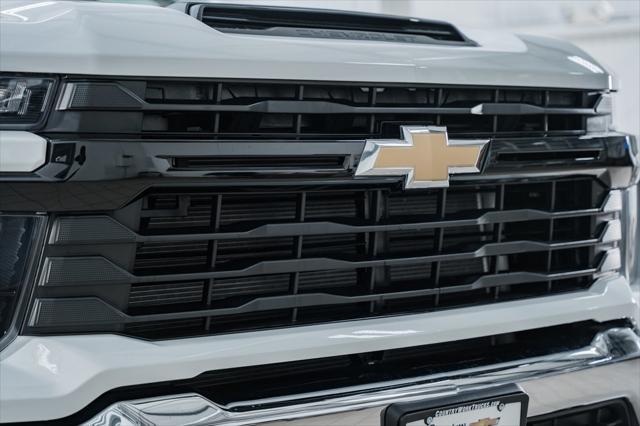 new 2025 Chevrolet Silverado 3500 car, priced at $52,953