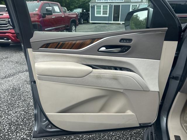 used 2023 Cadillac Escalade car, priced at $78,999