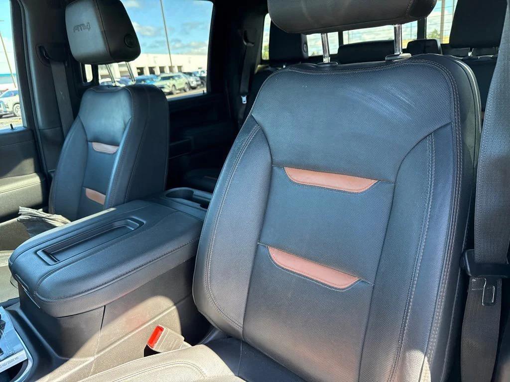 used 2022 GMC Sierra 2500 car, priced at $59,999