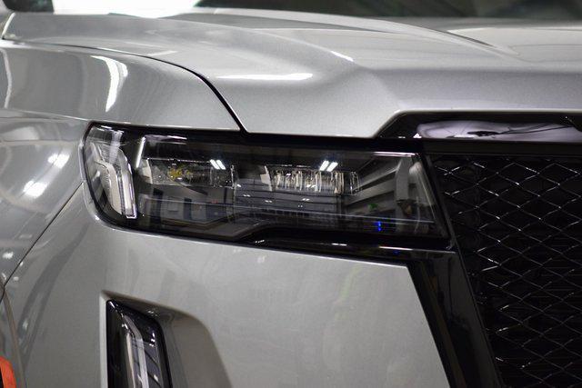 used 2023 Cadillac Escalade ESV car, priced at $79,999