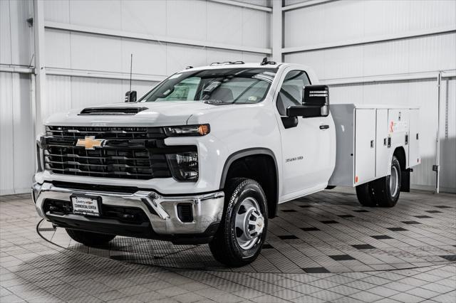 new 2025 Chevrolet Silverado 3500 car, priced at $49,243