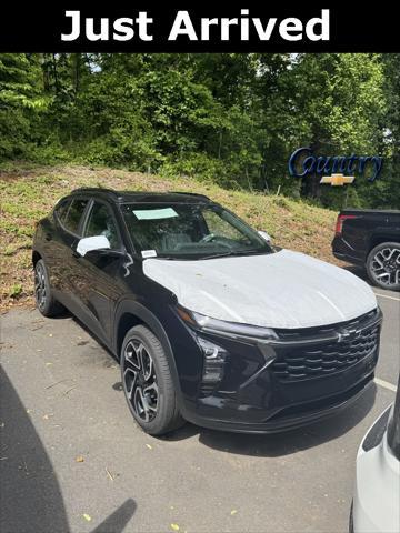 new 2025 Chevrolet Trax car, priced at $28,185