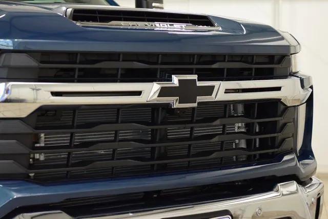 new 2026 Chevrolet Silverado 2500 car, priced at $70,585