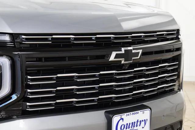 new 2025 Chevrolet Suburban car, priced at $89,823