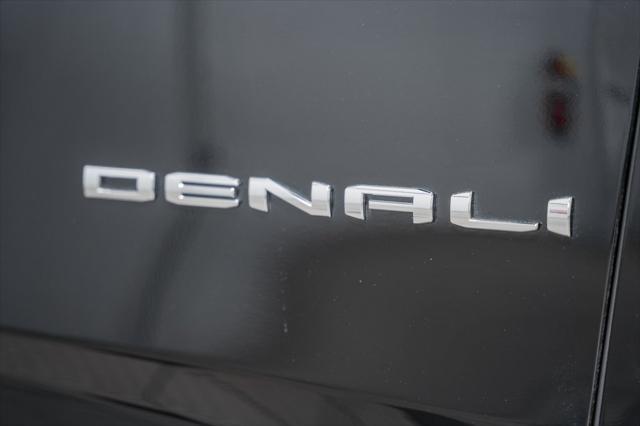 used 2023 GMC Yukon XL car, priced at $83,999