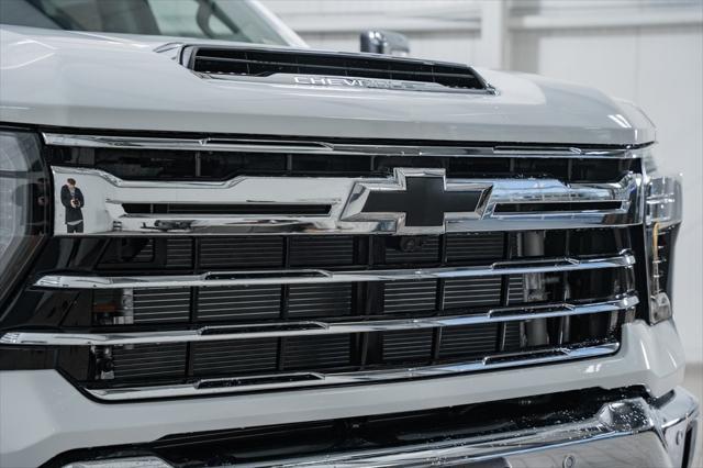 new 2025 Chevrolet Silverado 3500 car, priced at $85,770