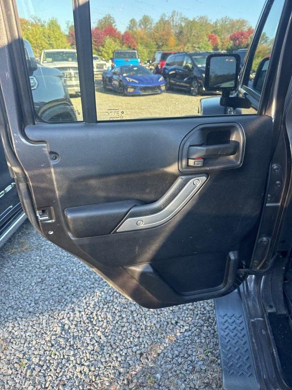 used 2014 Jeep Wrangler Unlimited car, priced at $19,999