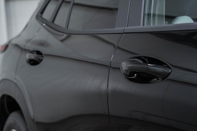 new 2025 Chevrolet Trax car, priced at $25,260