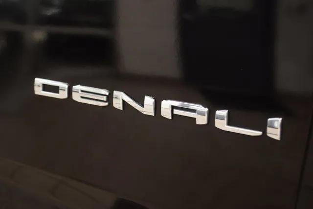 used 2023 GMC Yukon car, priced at $55,999