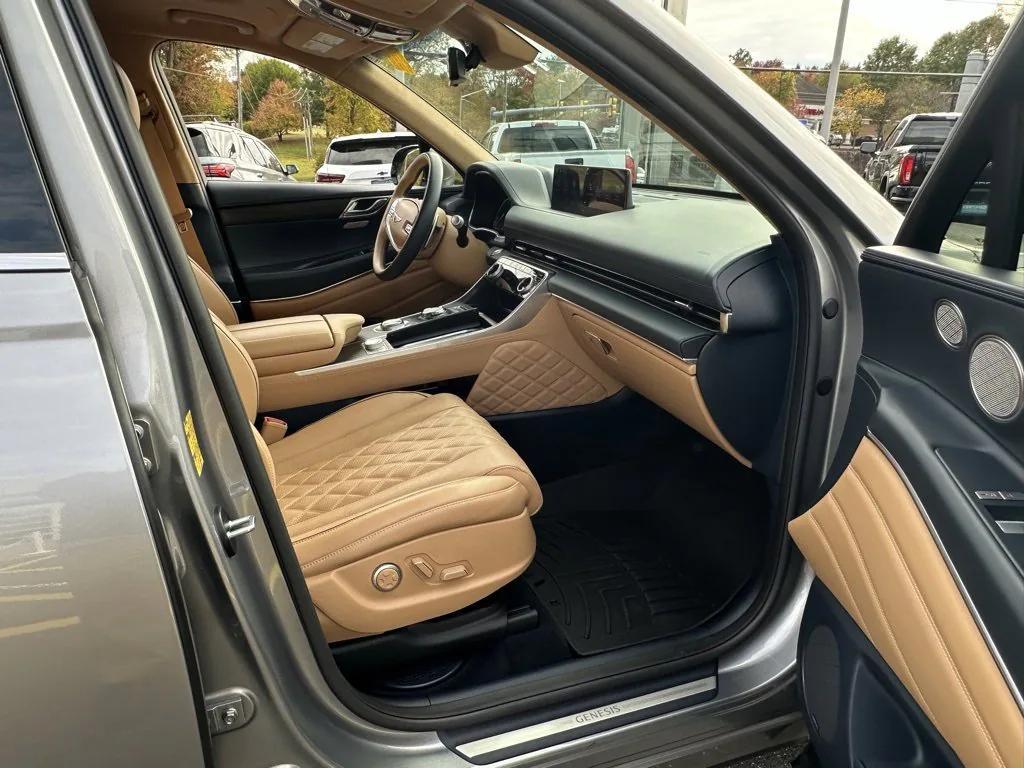used 2024 Genesis GV80 car, priced at $57,999