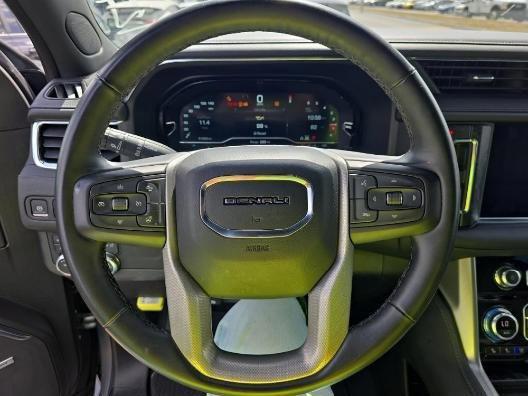 used 2023 GMC Yukon car, priced at $59,999