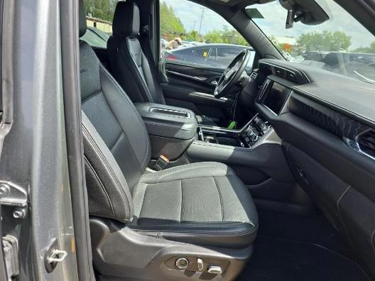 used 2023 GMC Yukon car, priced at $59,999