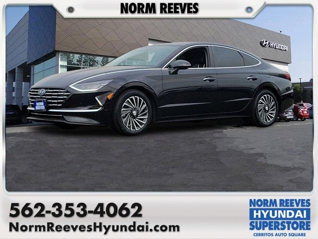 used 2023 Hyundai Sonata Hybrid car, priced at $25,900