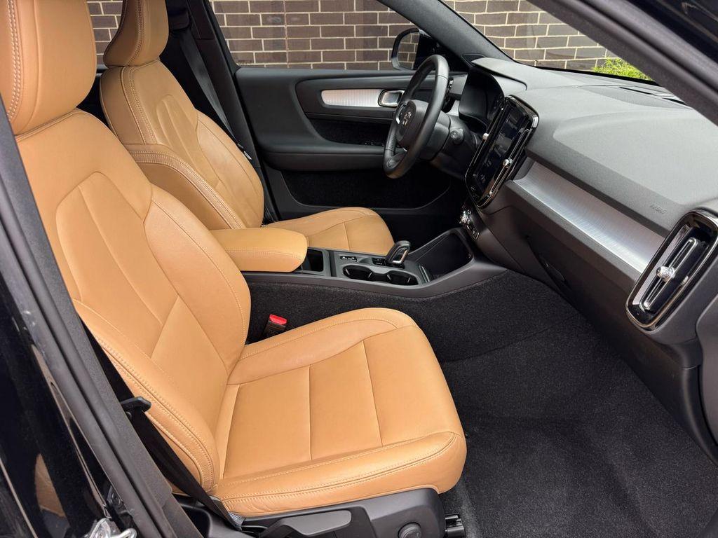 used 2019 Volvo XC40 car, priced at $14,795