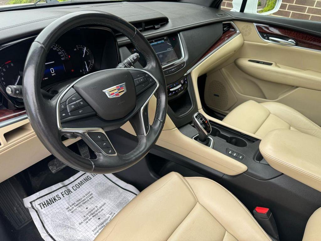 used 2018 Cadillac XT5 car, priced at $14,995