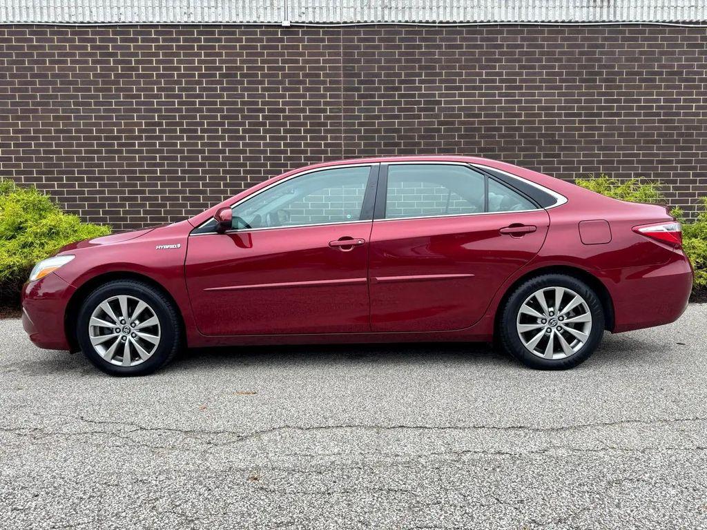 used 2016 Toyota Camry Hybrid car, priced at $10,995