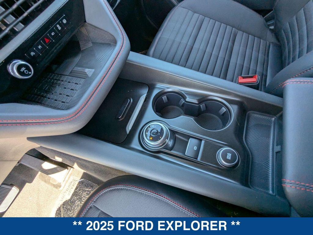 new 2025 Ford Explorer car, priced at $50,235