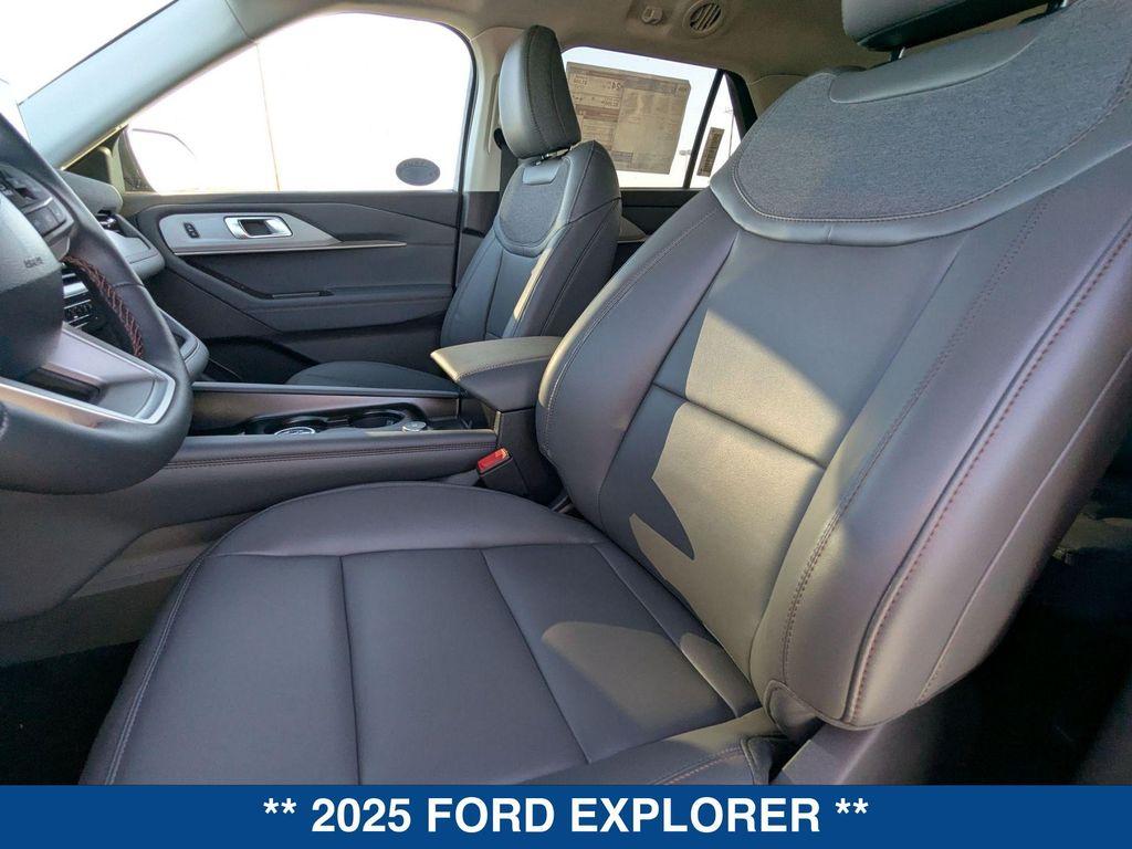 new 2025 Ford Explorer car, priced at $45,865