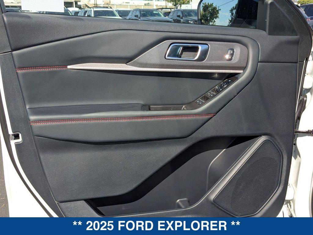 new 2025 Ford Explorer car, priced at $47,910