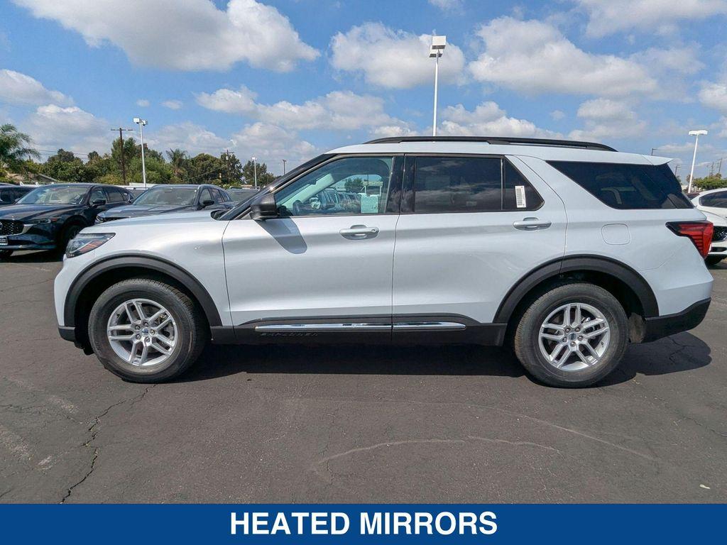 new 2025 Ford Explorer car, priced at $45,665