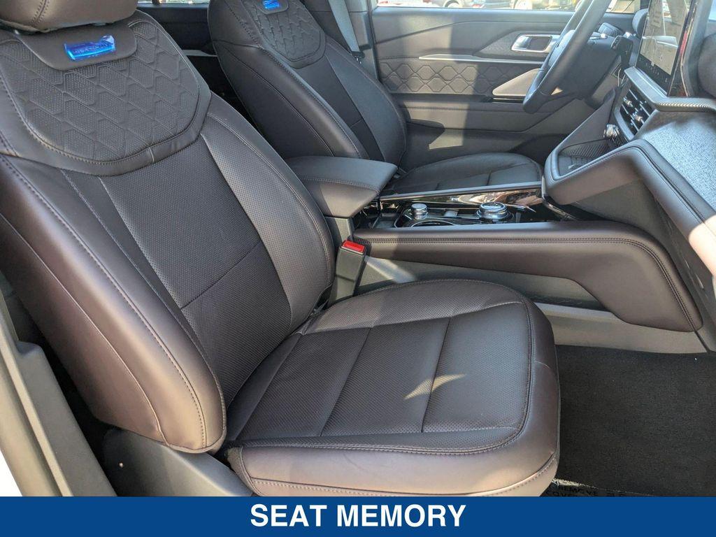 new 2025 Ford Explorer car, priced at $64,835