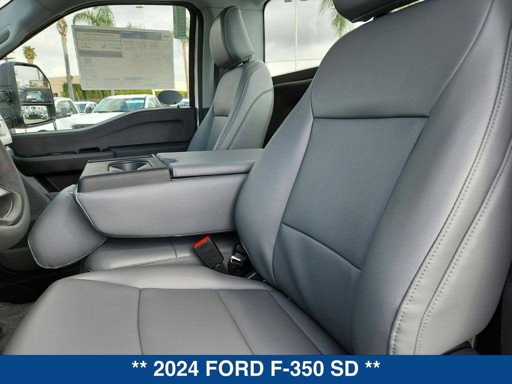 new 2024 Ford F-350 car, priced at $48,495