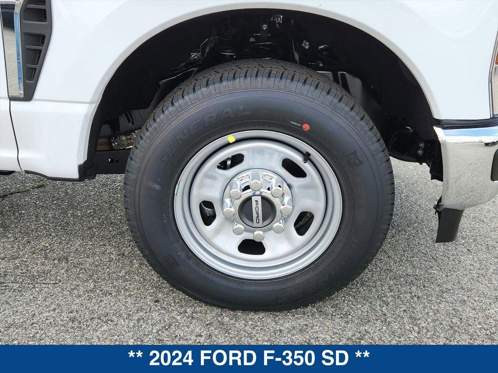 new 2024 Ford F-350 car, priced at $48,495