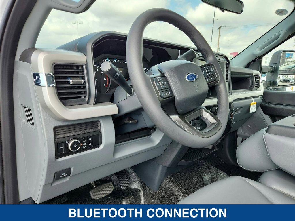 new 2024 Ford F-350 car, priced at $48,495