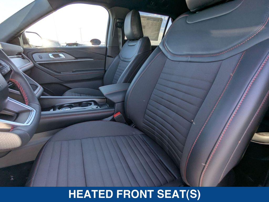 new 2025 Ford Explorer car, priced at $47,910