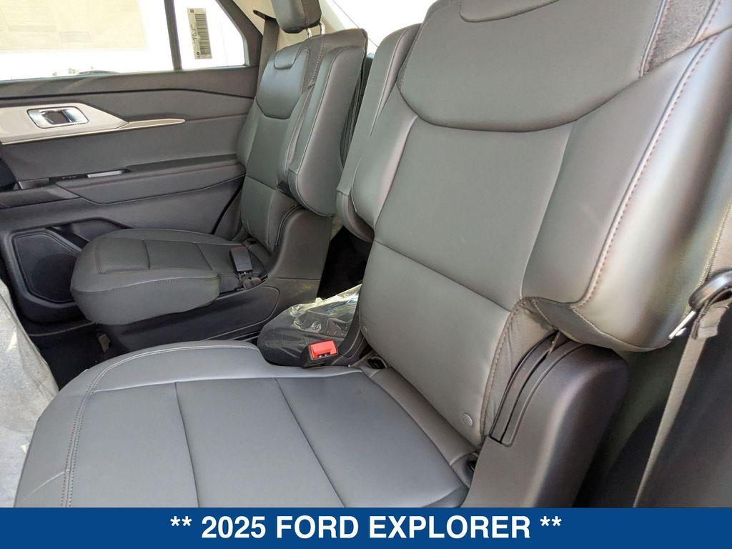 new 2025 Ford Explorer car, priced at $45,465