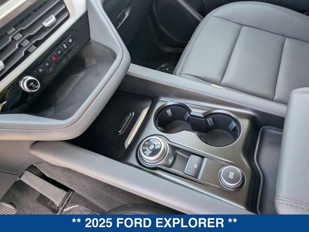 new 2025 Ford Explorer car, priced at $45,465