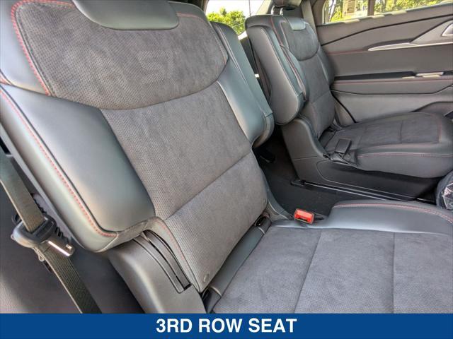 new 2025 Ford Explorer car, priced at $57,835