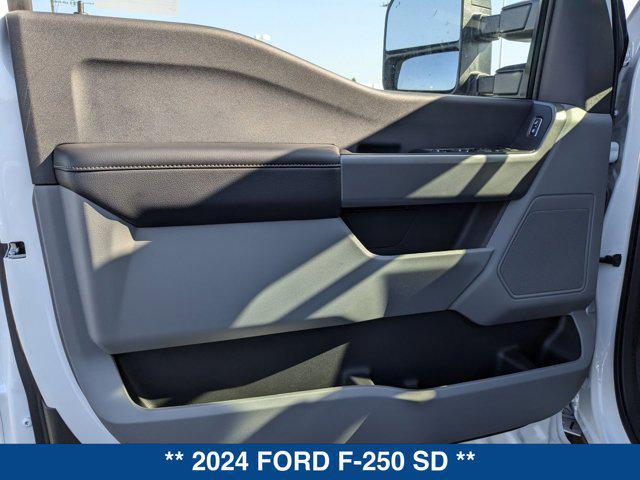 new 2024 Ford F-250 car, priced at $59,155