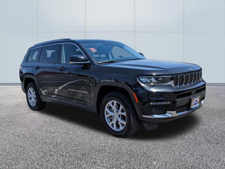 used 2022 Jeep Grand Cherokee L car, priced at $37,595