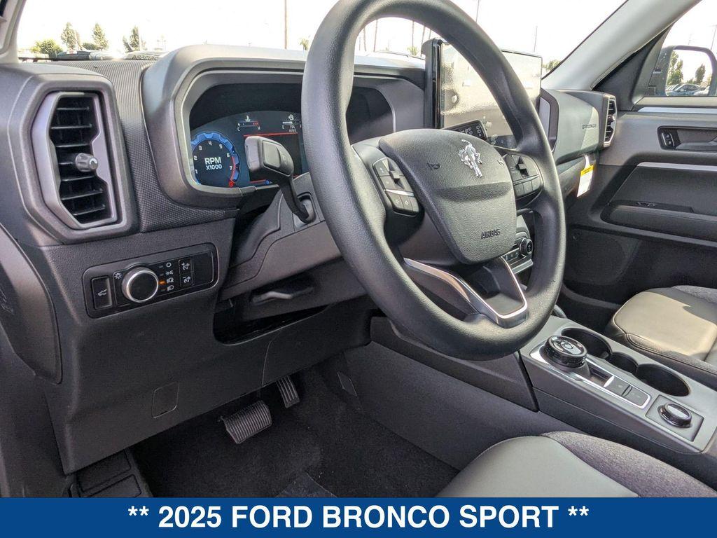 new 2025 Ford Bronco Sport car, priced at $35,185