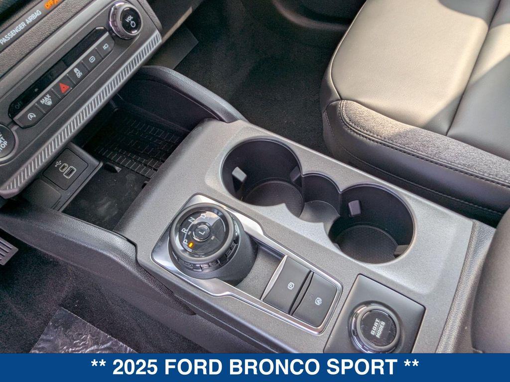 new 2025 Ford Bronco Sport car, priced at $35,185
