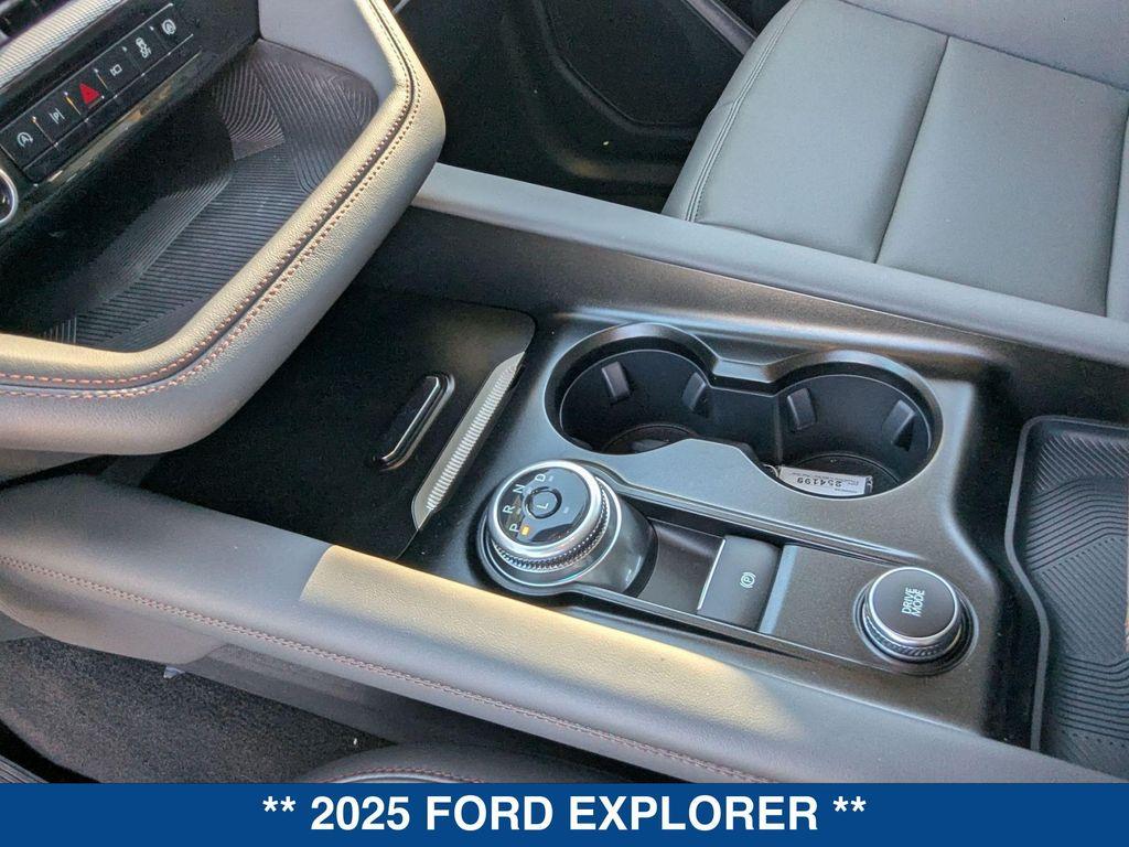 new 2025 Ford Explorer car, priced at $45,865