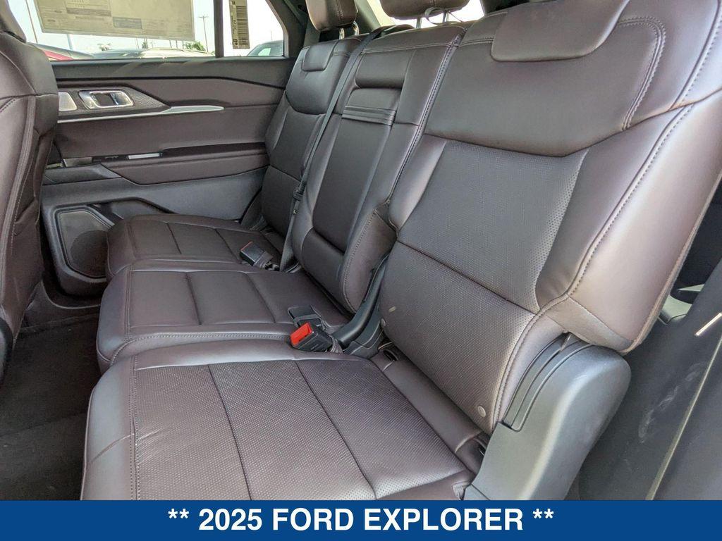 new 2025 Ford Explorer car, priced at $61,515