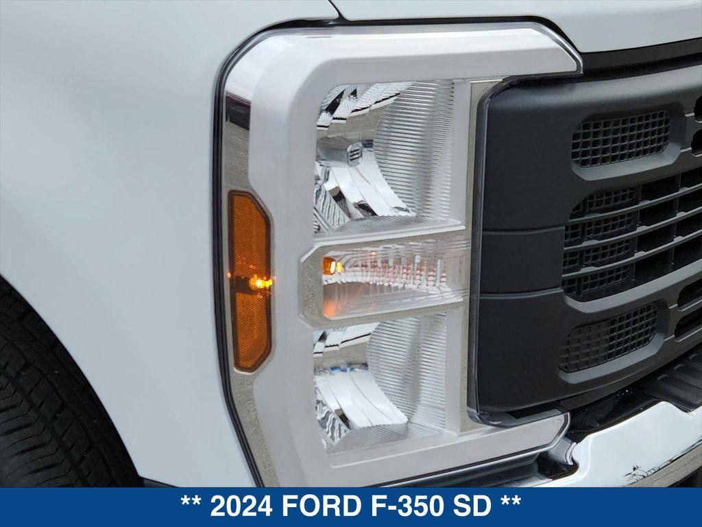 new 2024 Ford F-350 car, priced at $48,495