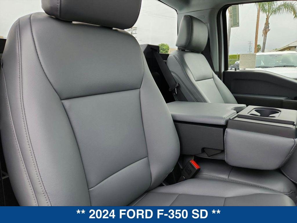 new 2024 Ford F-350 car, priced at $48,495